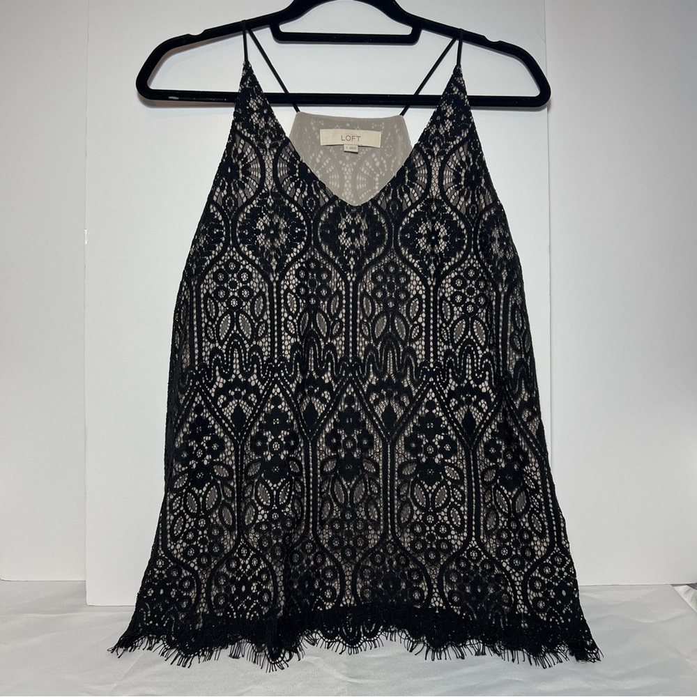 Ann Taylor LOFT lace spaghetti strap racerback camisole Size S Black